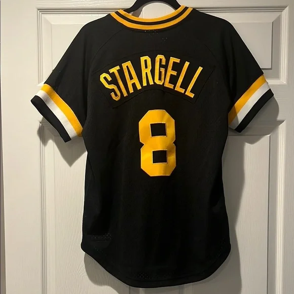 Mitchell & Ness Yellow and Black Jersey size M - Picture 5 of 9